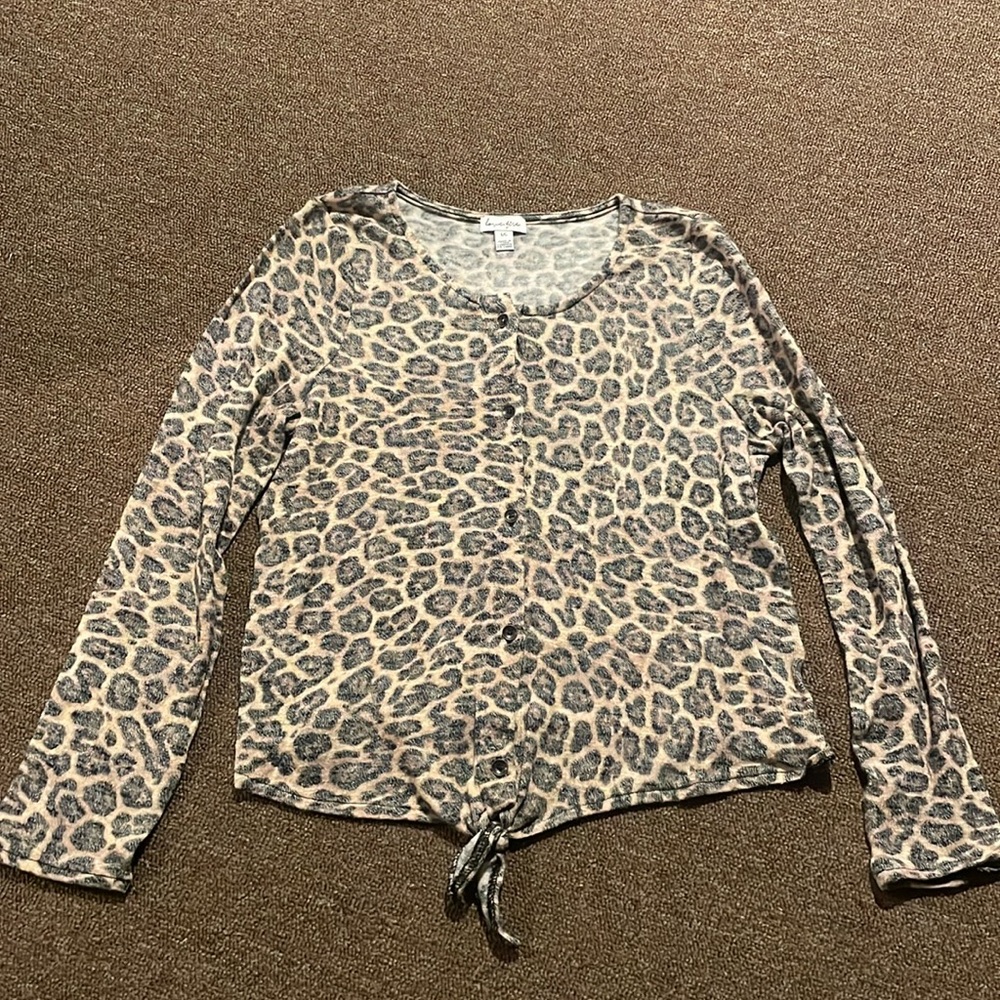 Animal print lightweight button up (and front tie) sweater for girl - size L!